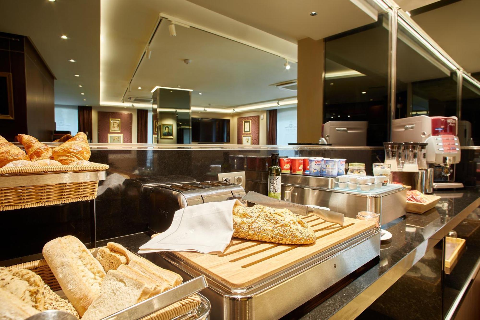 Nexus Suites&hotel Valladolid